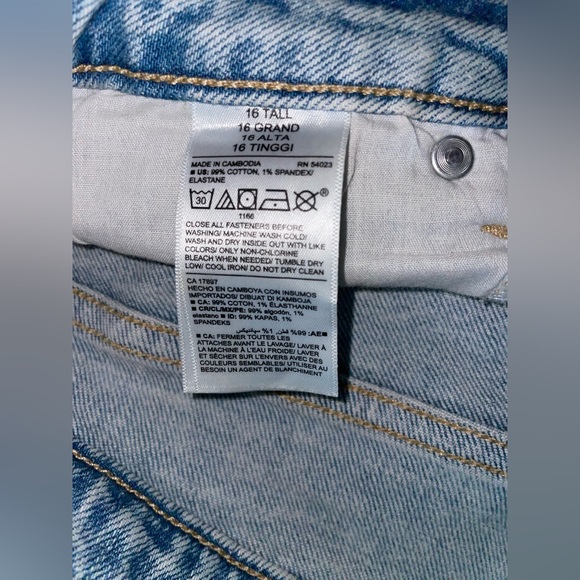 Distressed straight leg jeans - Picture 3 of 6